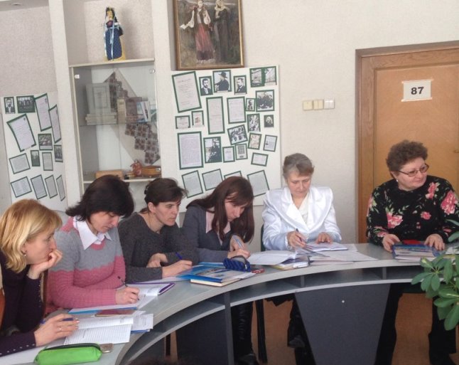 Доцент Кучма Н.З. під час роботи семінару